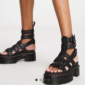 Dr Martens Airwalk Ricki Gladiator Platform Sandal -  9US L , 41 EU, 7 UK  Mint